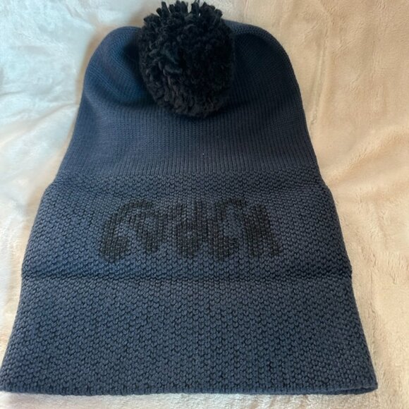 NWT! COACH CF875 Women Logo Wool Colorblocked Pom Pom Beanie In Navy - Picture 8 of 9